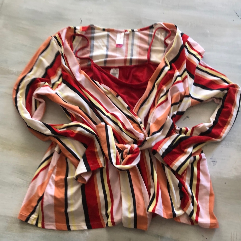 Cute striped top with layering tank.
